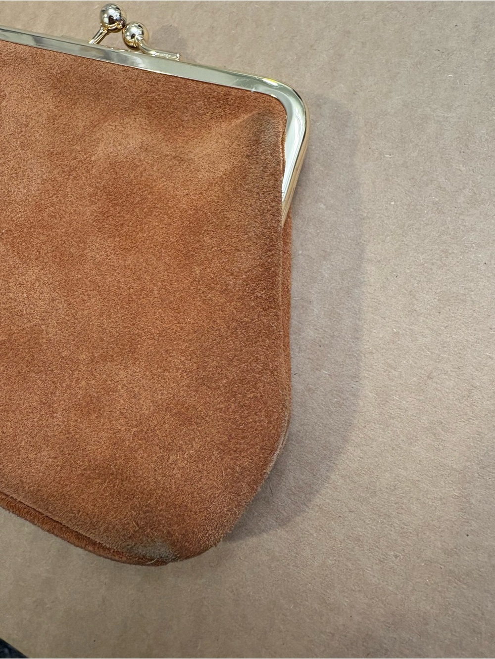 Dooney & Bourke Suede Kiss Lock Wallet Coin Purse Brown Red Lining - Picture 4 of 9